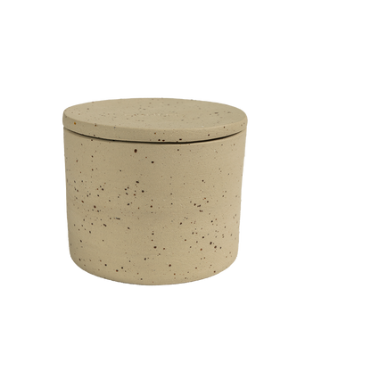 cedarwood and vanilla (with lid)